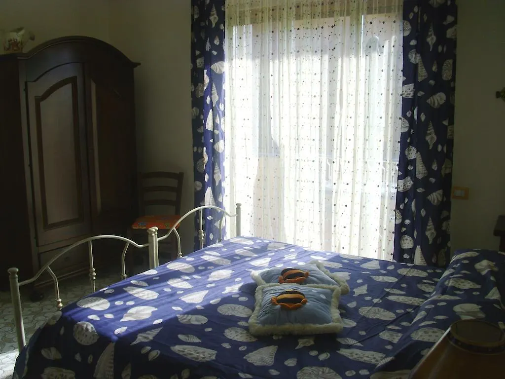 A Casa Di Marco Bed and Breakfast Catánia Italië